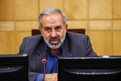 نشست ویژه مجمع نمایندگان تهران برای بازسازی مناطق آسیب‌دیده از جنگ