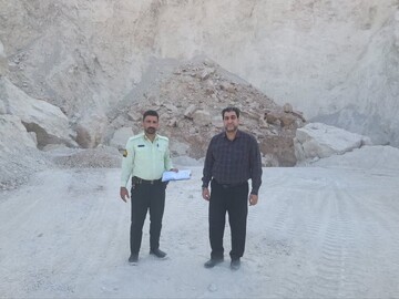 تخلف معدنی خارج از محدوده در معدن شن و ماسه کوهی پلدختر شناسایی شد