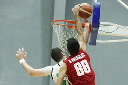 جدال فینالیست‌ها در هفته پنجم لیگ بسکتبال؛ کاله بدموقع به آبادان رسید