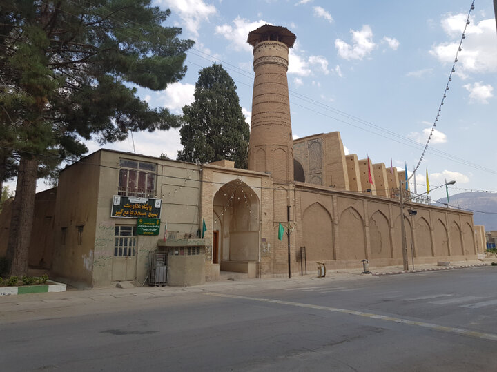 مسجد جامع نیریز؛ قلب تاریخی عبادت در فارس مسجد جامع نیریز؛ قلب تاریخی عبادت در فارس
