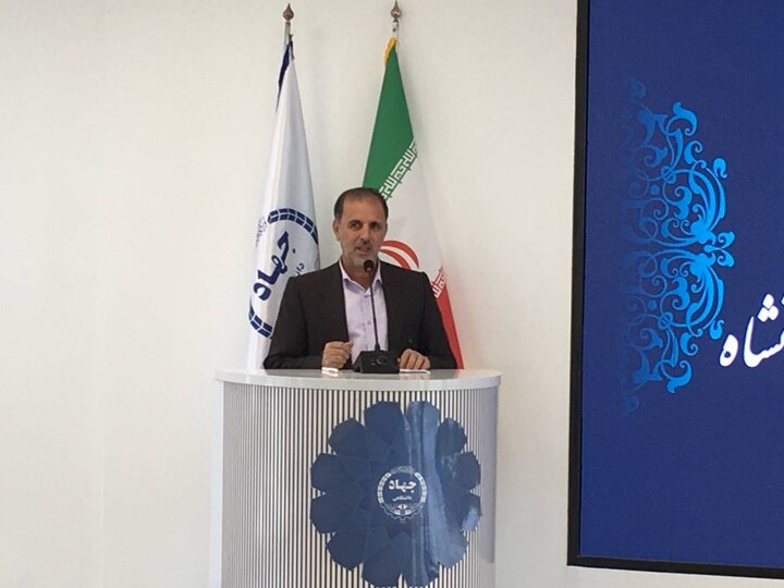 ایثارگران کرمانشاه در عرصه فناوری و گیاهان دارویی نیز پیشگام هستند ایثارگران کرمانشاه در عرصه فناوری و گیاهان دارویی نیز پیشگام هستند