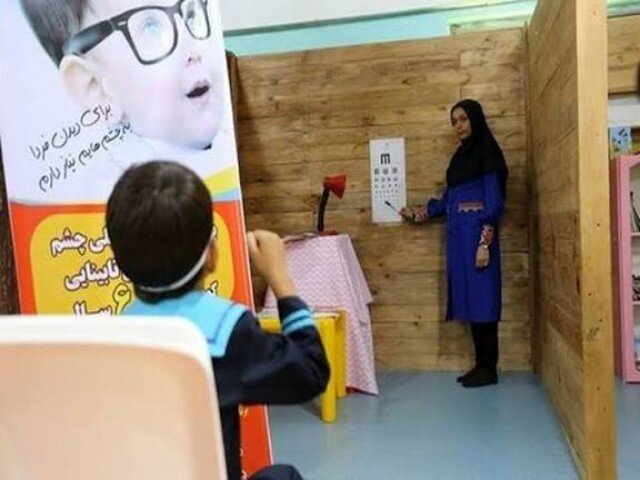 آغاز غربالگری بینایی کودکان در دیواندره به مناسبت روز جهانی عصای سفید آغاز غربالگری بینایی کودکان در دیواندره به مناسبت روز جهانی عصای سفید