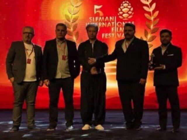 سینمای کردستان در پنجمین جشنواره بینالمللی فیلم سلیمانیه درخشید سینمای کردستان در پنجمین جشنواره بینالمللی فیلم سلیمانیه درخشید