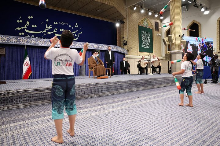 رهبر انقلاب: صهیونیستها انتظار این قدرت نفوذ و تخریب موشک ایرانی را نداشتند