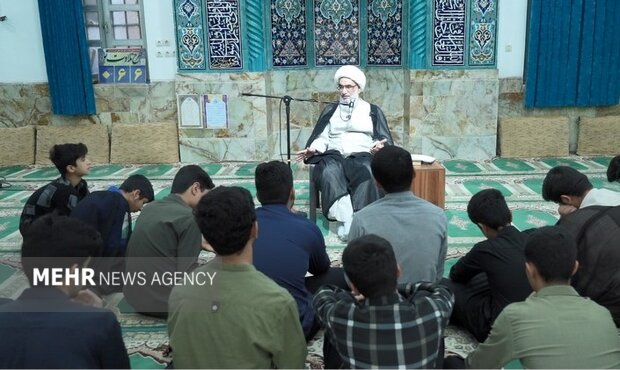 صفایی بوشهری: جایگاه روحانیت در علمآموزی و مجاهدت علمی است صفایی بوشهری: جایگاه روحانیت در علمآموزی و مجاهدت علمی است