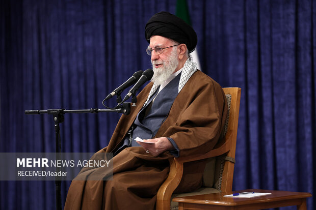 دیدار قهرمانان ورزشی و مدال‌آوران المپیادهای علمی با رهبر معظم انقلاب اسلامی