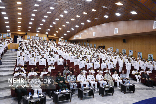 آیین دانش آموختگی دانشجویان دانشگاه علوم دریایی امام خمینی (ره) نداجا 2