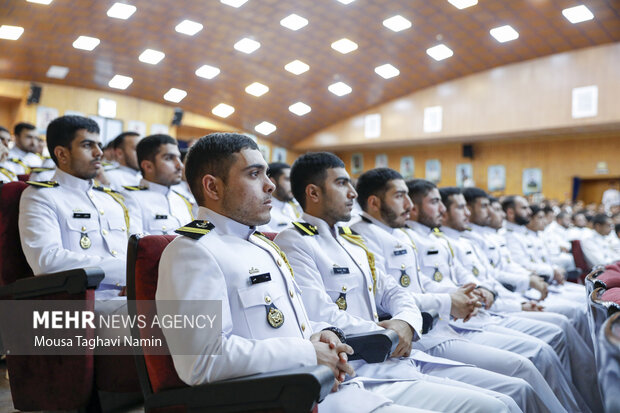 آیین دانش آموختگی دانشجویان دانشگاه علوم دریایی امام خمینی (ره) نداجا 4