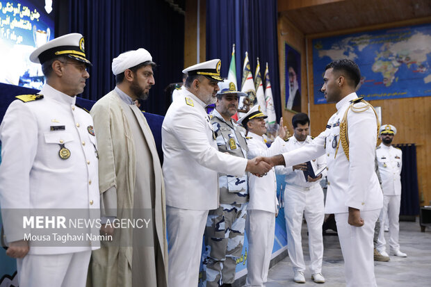 آیین دانش آموختگی دانشجویان دانشگاه علوم دریایی امام خمینی (ره) نداجا 13