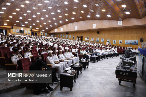 آیین دانش آموختگی دانشجویان دانشگاه علوم دریایی امام خمینی (ره) نداجا 21