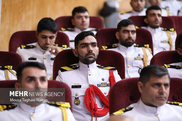 آیین دانش آموختگی دانشجویان دانشگاه علوم دریایی امام خمینی (ره) نداجا 29