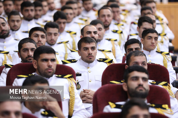آیین دانش آموختگی دانشجویان دانشگاه علوم دریایی امام خمینی (ره) نداجا 31