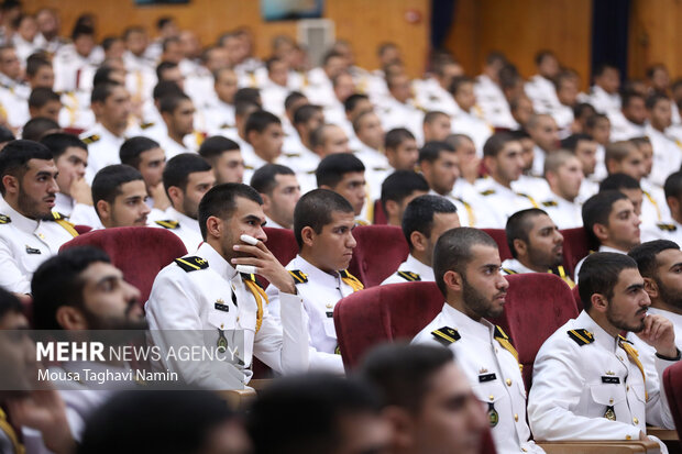 آیین دانش آموختگی دانشجویان دانشگاه علوم دریایی امام خمینی (ره) نداجا 41