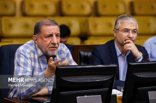 نشست مجمع نمایندگان استان تهران با حضور رئیس مجلس 19