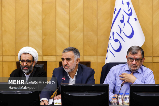 نشست مجمع نمایندگان استان تهران با حضور رئیس مجلس 21