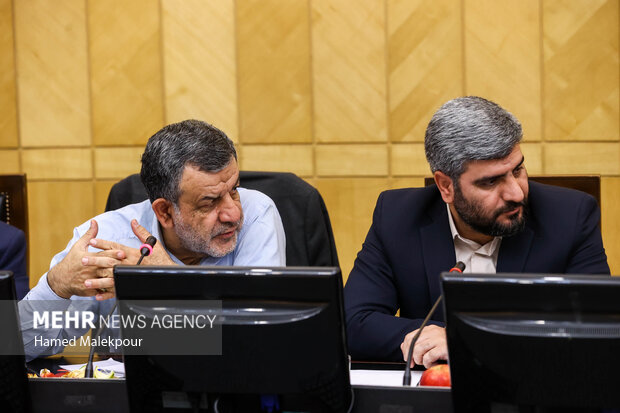 نشست مجمع نمایندگان استان تهران با حضور رئیس مجلس 26