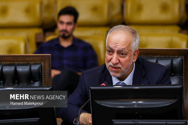 نشست مجمع نمایندگان استان تهران با حضور رئیس مجلس 32