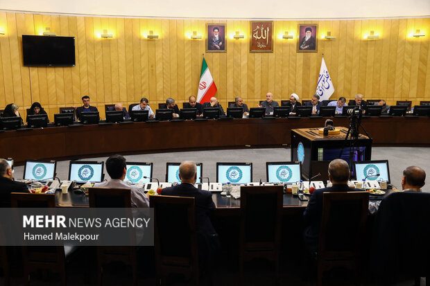 نشست مجمع نمایندگان استان تهران با حضور رئیس مجلس 39