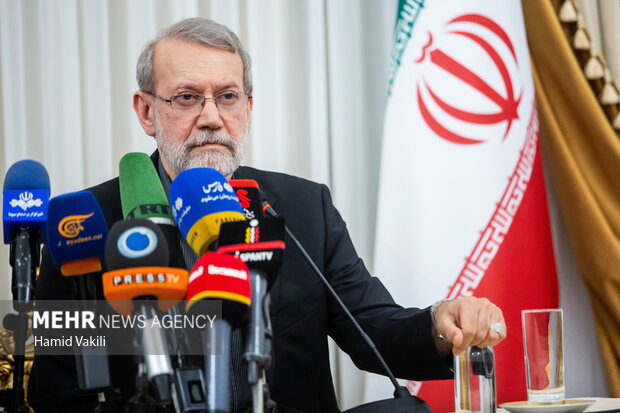 دیدار دبیر شورای امنیت ملی ایران با مشاور امنیت ملی جمهوری عراق