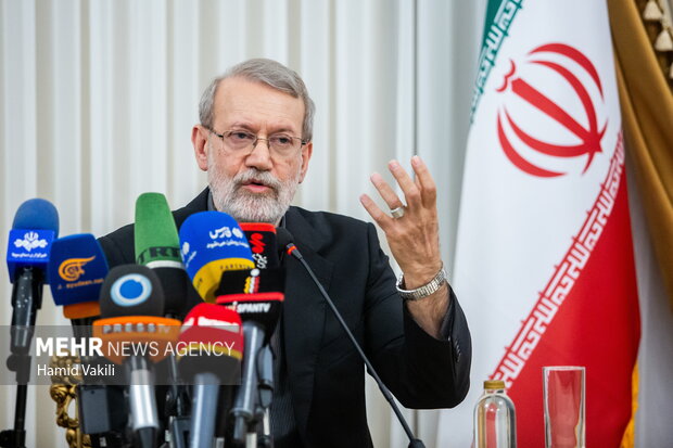 دیدار دبیر شورای امنیت ملی ایران با مشاور امنیت ملی جمهوری عراق