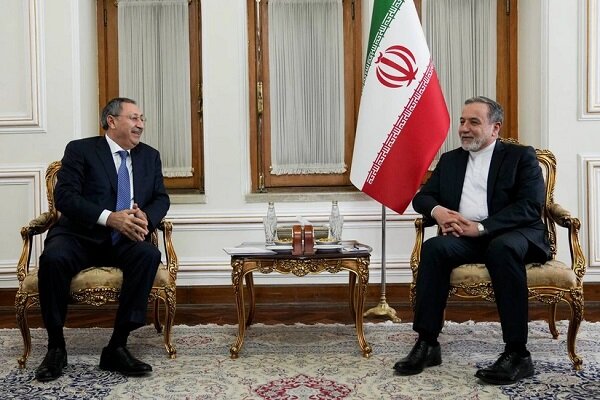 İran ve Azerbaycan arasında önemli görüşme
