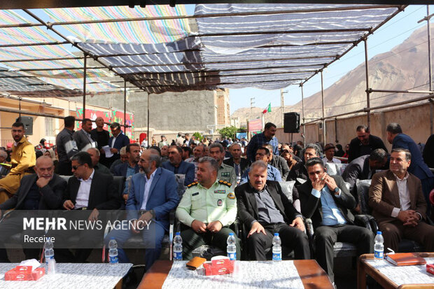 جشنواره انار در روستای محمودآباد فیروزکوه
