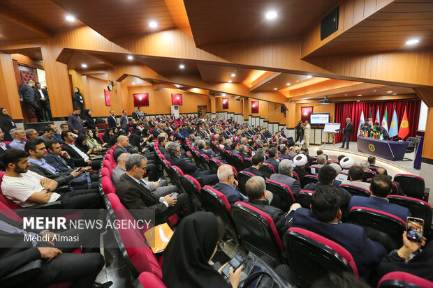 نشست سفرای کشورهای عضو اکو در زنجان
