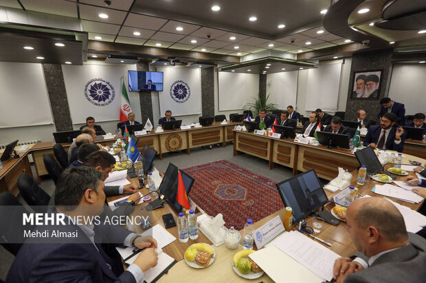 نشست سفرای کشورهای عضو اکو در زنجان