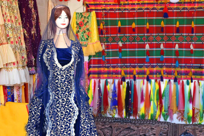 صنایع دستی؛ از تولید سالانه ۱۰۵ هزار متر مربع تا صادرات صفر درصد