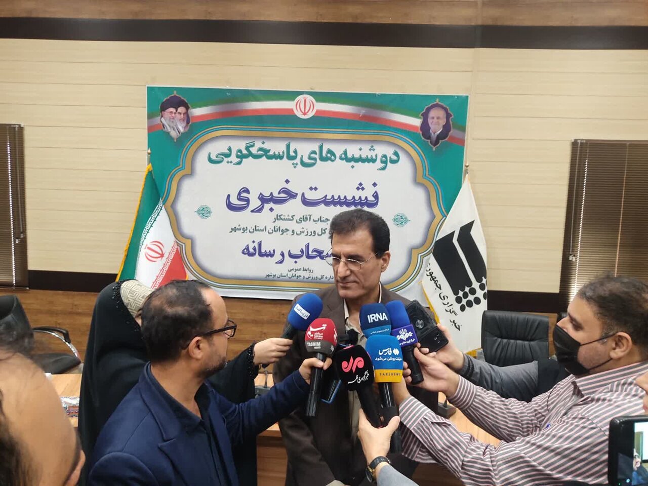 سرپرست ورزش و جوانان بوشهر: ورزشهای آبی در استان توسعه مییابد سرپرست ورزش و جوانان بوشهر: ورزشهای آبی در استان توسعه مییابد