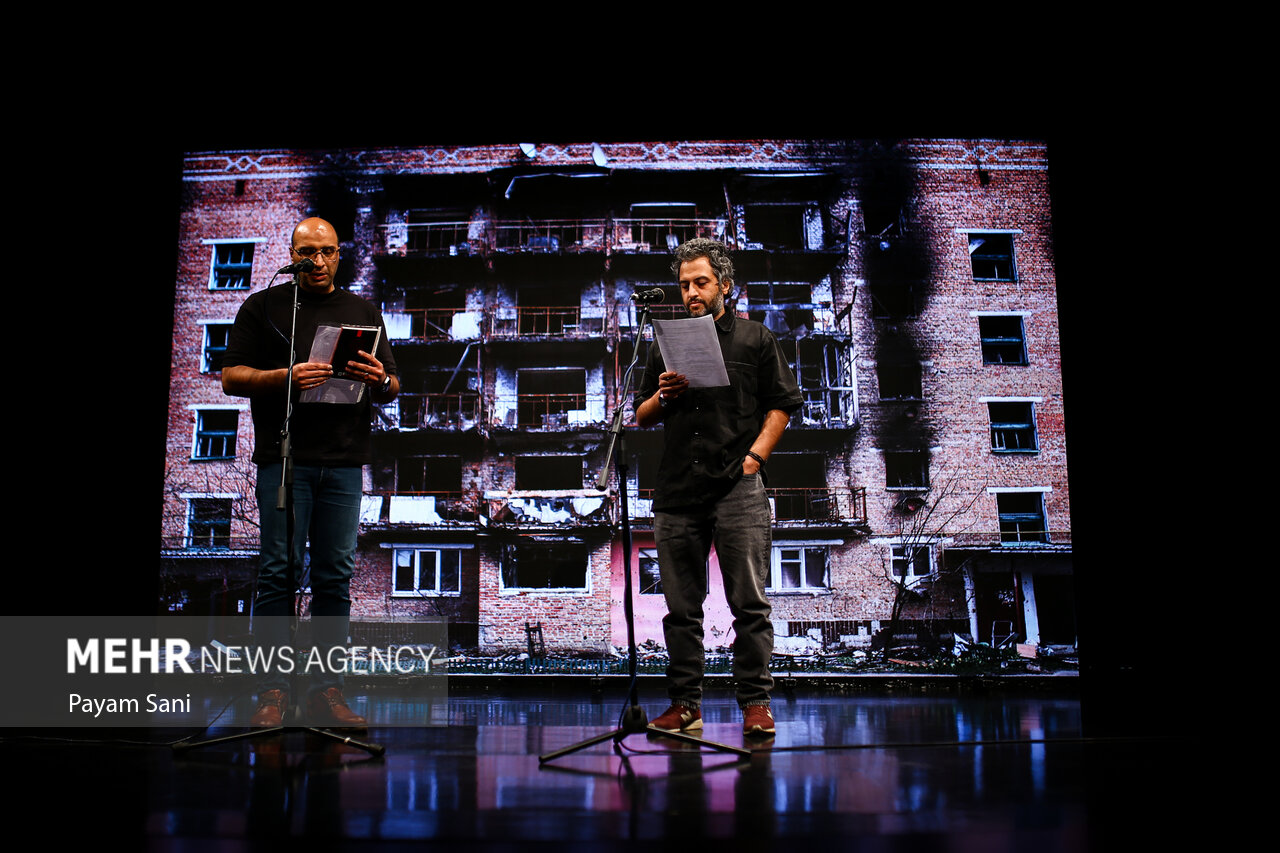 والزَّیتون روایت انسانهاست؛ از «خار و میخک» تا «خنده در اشغال»