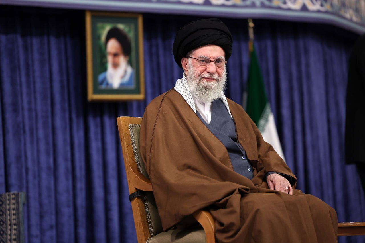 ايران،آمريكا،ملت،انقلاب،جنگ،رهبر،جوانان،منطقه،حضرت،اشاره،افز ...