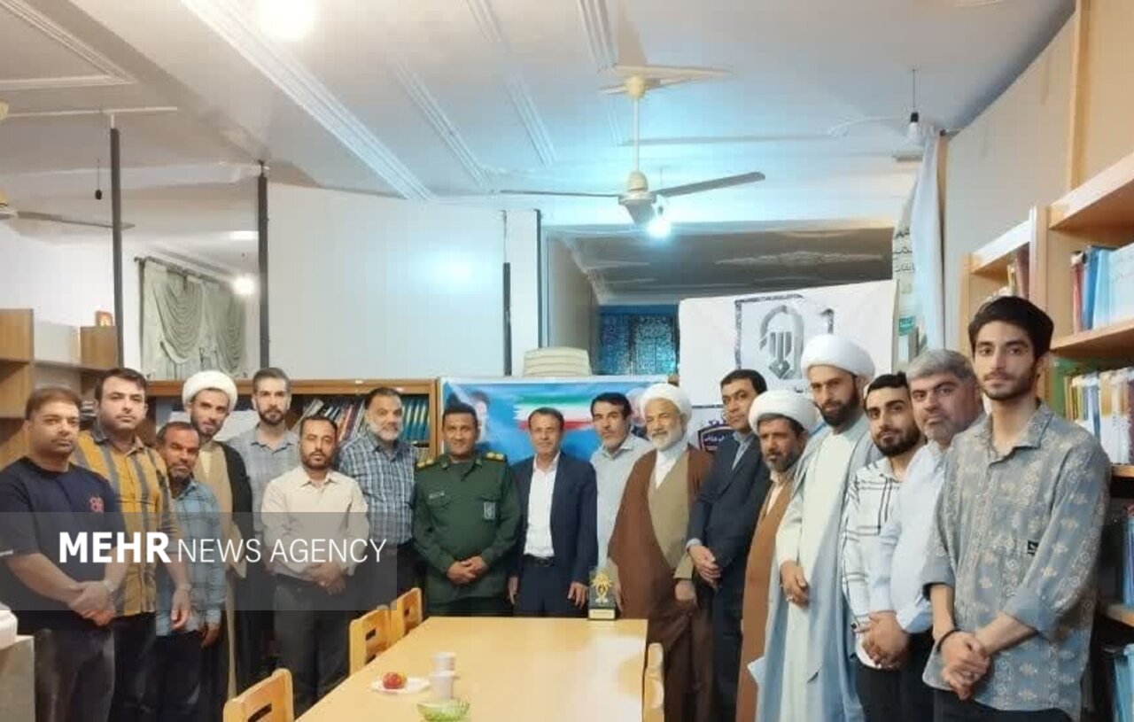 امام جمعه دشتستان: فعالیتهای ورزشی در شهرستان تقویت شود