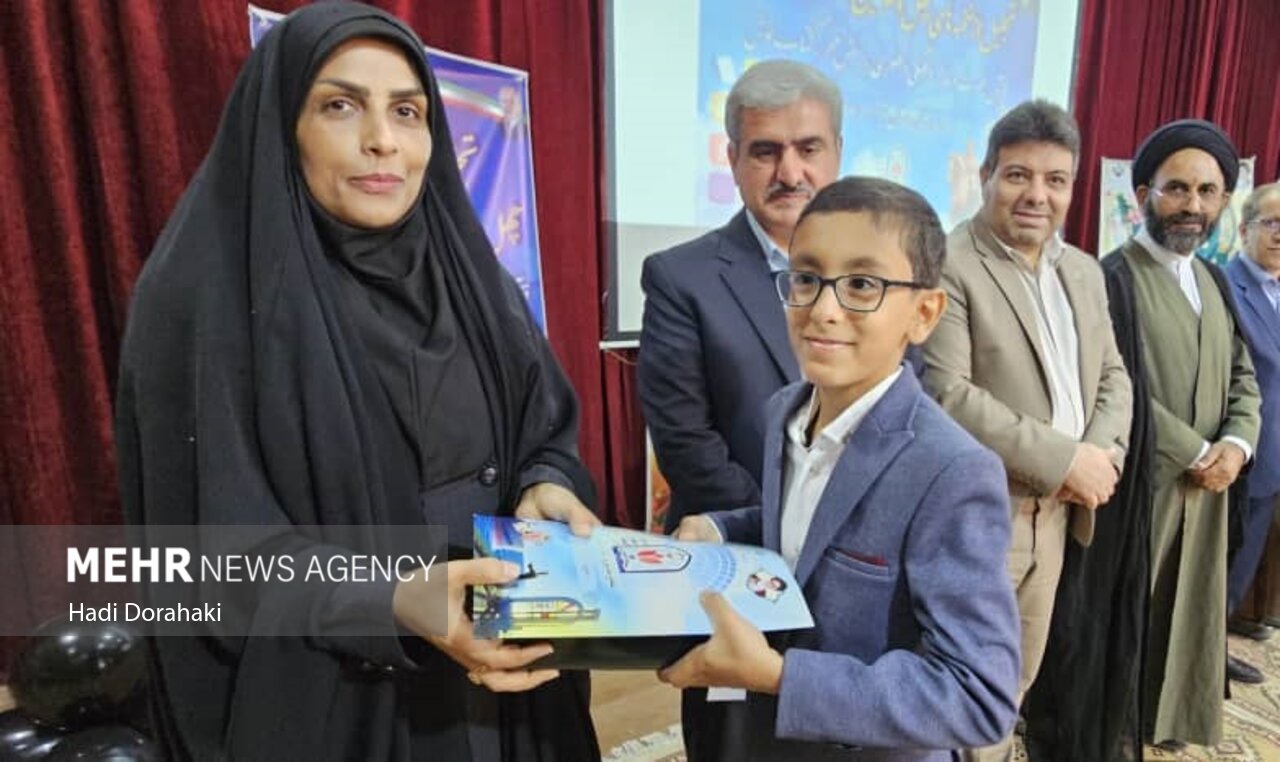 ۱۸۲ نخبه جنوب استان بوشهر تجلیل شدند