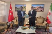 Van-İran kültür ilişkileri ele alındı