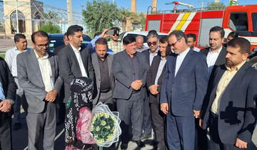 رئیس سازمان بازرسی کشور به مقام شامخ شهدای مهران ادای احترام کرد