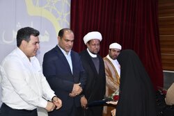 ممتازان کنکور در شهرستان عسلویه تجلیل شدند