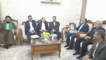 سخنگوی قوه قضاییه با خانواده شهید رضایی‌نژاد دیدار کرد