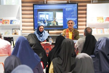 شکل‌ها عرصه حیات فکری و اجتماعی ما را فراگرفته است