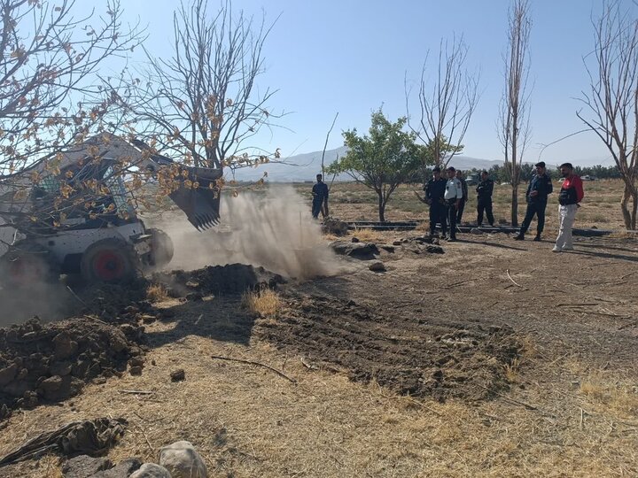 صرفهجویی ۱۲ میلیون مترمکعبی در آب زیرزمینی تویسرکان با انسداد چاههای صرفهجویی ۱۲ میلیون مترمکعبی در آب زیرزمینی تویسرکان با انسداد چاههای
