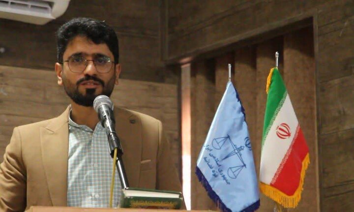 علیزاده: طرح ارتقاء امنیت اجتماعی سلاحهای غیرمجاز در فهرج را جمع کرد علیزاده: طرح ارتقاء امنیت اجتماعی سلاحهای غیرمجاز در فهرج را جمع کرد