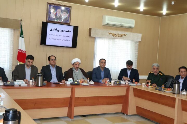 وعده پیگیری احیای دادسرای عمومی شهرستان ملکشاهی وعده پیگیری احیای دادسرای عمومی شهرستان ملکشاهی