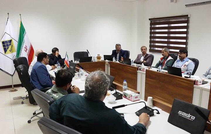 دهقان: صنایع دشتی برای شرایط بحرانی آمادگی کامل داشته باشند دهقان: صنایع دشتی برای شرایط بحرانی آمادگی کامل داشته باشند