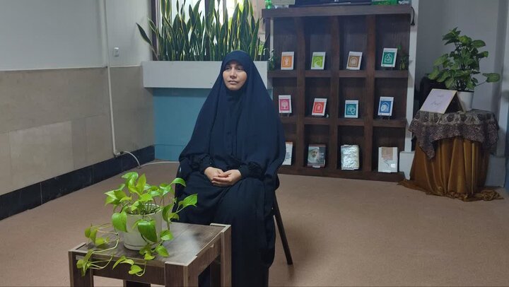 مفیدی: خلوت شبانه با خدا کلید سلوک الهی و رشد معنوی است مفیدی: خلوت شبانه با خدا کلید سلوک الهی و رشد معنوی است