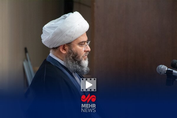 ظرفیت ایجاد یک میلیون سفیر آیه وجود دارد ظرفیت ایجاد یک میلیون سفیر آیه وجود دارد