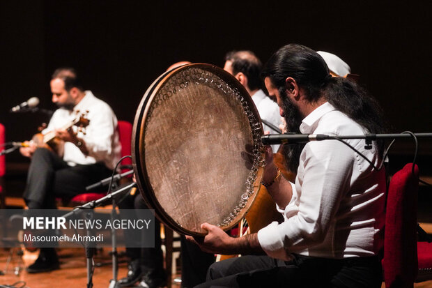 کنسرت «نسیم گیسو»