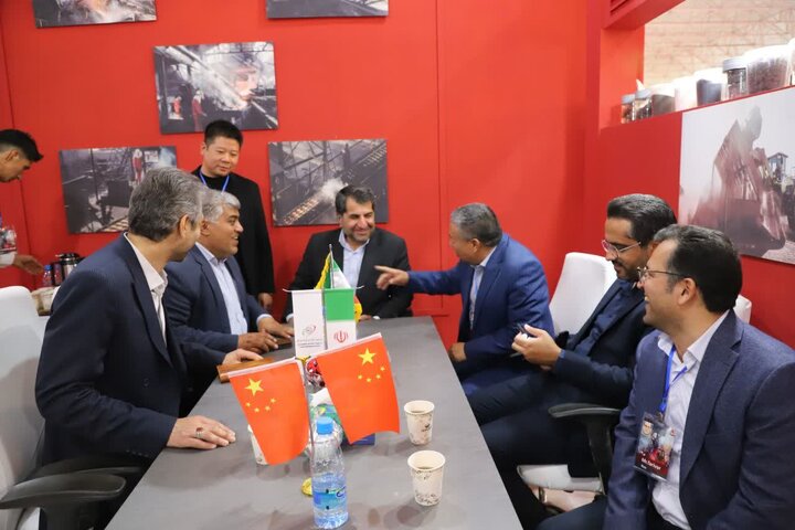 ذاکریان:سرمایهگذاران چینی رکورددار سرمایهگذاری خارجی در خراسان جنوبی ذاکریان:سرمایهگذاران چینی رکورددار سرمایهگذاری خارجی در خراسان جنوبی