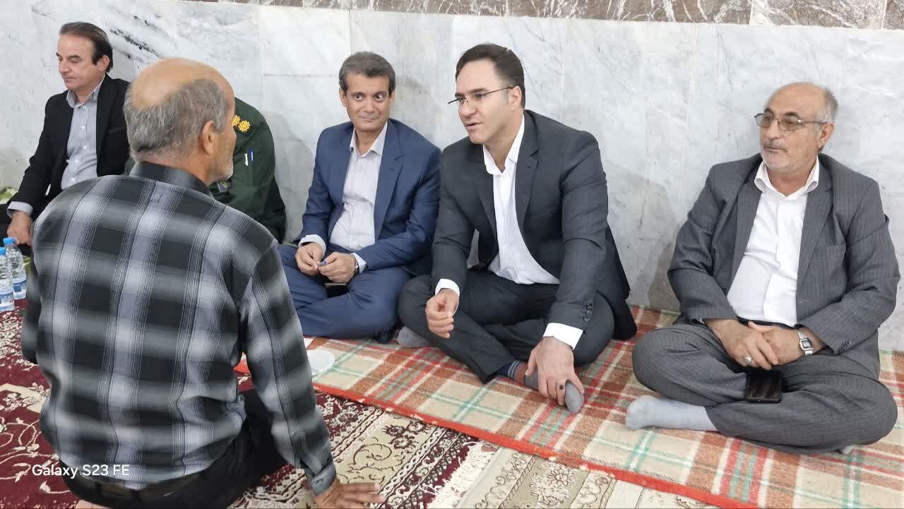 فرماندار تنگستان: فرهنگ ایثار و مقاومت برای نسل جوان تبیین شود