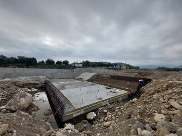 رسولی: پیشرفت سد انحرافی مزرک تنکابن ۴۵ درصد است