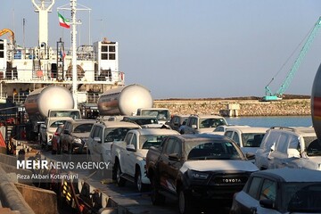 ورود اولین محموله خودروهای وارداتی به مازندران